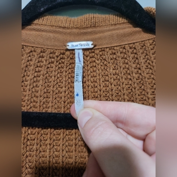 Free People All Day Long V-neck Sweater size XS - Picture 5 of 11